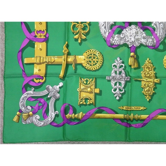 Hermes Green and Gold Scarf with Purple Accents - Picture 5 of 15
